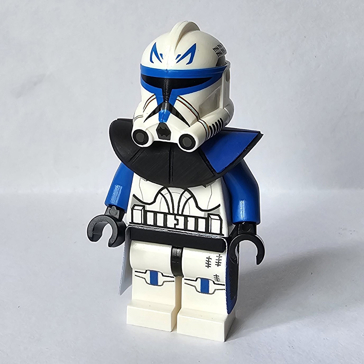 LPB - Pauldron Clone Wars (﻿Hand painted Blue) Star Wars Minifig Lego
